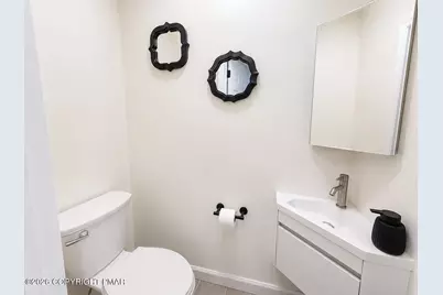  26 Middle Village Way, Tannersville, PA 18372 - Photo 12