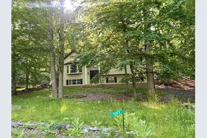  1147 Hunters Woods Drive, East Stroudsburg, PA 18301 - Photo 44
