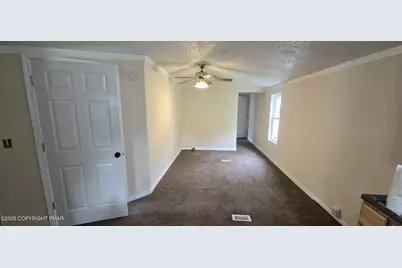  143 Moyer Road, Blakeslee, PA 18610 - Photo 6