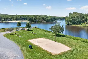186 Wyomissing Dr, Pocono Lake, PA 18347 - Photo 44
