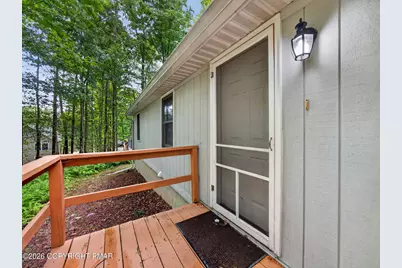 186 Wyomissing Drive, Pocono Lake, PA 18347 - Photo 10