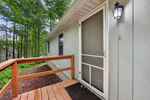 186 Wyomissing Dr, Pocono Lake, PA 18347 - Photo 10