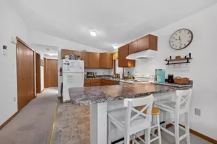 186 Wyomissing Dr, Pocono Lake, PA 18347 - Photo 18