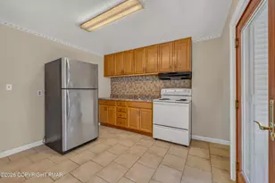 325 E Fell St, Summit Hill, PA 18250 - Photo 10
