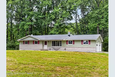  203 Ruth Street, Portland, PA 18351 - Photo 2