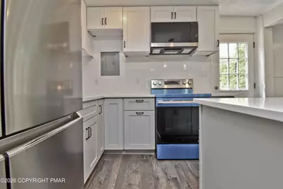  178 N Easton Belmont Pike, Stroudsburg, PA 18360 - Photo 8