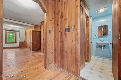  239 Meadowside Road, Mount Pocono, PA 18344 - Photo 34