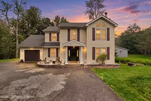 132 Colt Pl, Tobyhanna, PA 18466 - Photo 1