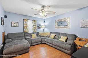 132 Colt Pl, Tobyhanna, PA 18466 - Photo 10