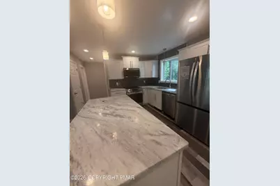  319 Hyland Drive, East Stroudsburg, PA 18301 - Photo 16