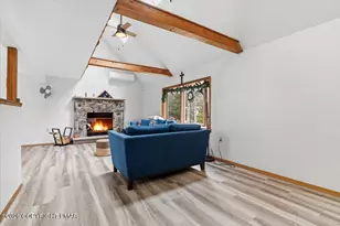 292 Paxinos Dr, Pocono Lake, PA 18347 - Photo 6