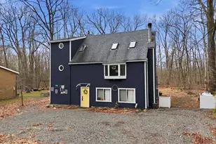 292 Paxinos Dr, Pocono Lake, PA 18347 - Photo 50