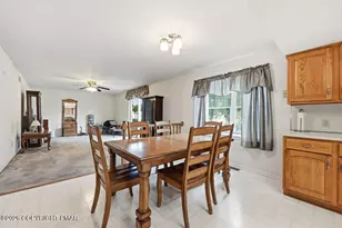 229 Delaware Ave, Wind Gap, PA 18091 - Photo 8