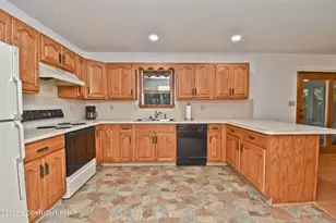 295 Russell Ct, Effort, PA 18330 - Photo 10