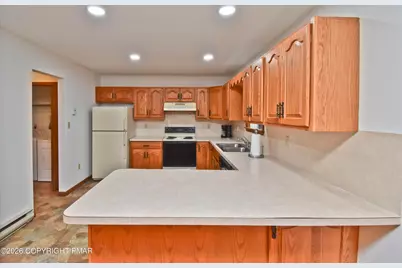  295 Russell Court, Effort, PA 18330 - Photo 8