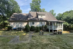 174 Pasquin Dr, East Stroudsburg, PA 18301 - Photo 8
