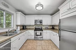 1233 Clear Pond Rd, Pocono Pines, PA 18350 - Photo 22