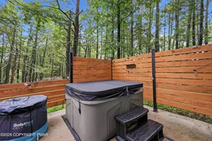 347 Clubhouse Dr, East Stroudsburg, PA 18302 - Photo 94