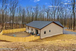109 Pitch Pine Ln, Milford, PA 18337 - Photo 40