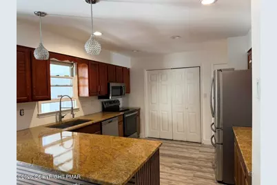 [Address not provided], East Stroudsburg, PA 18301 - Photo 4