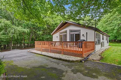  160 Ginsburg Circle, Albrightsville, PA 18210 - Photo 4