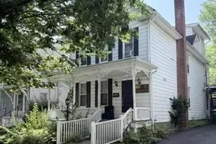 521 Sarah St, Stroudsburg, PA 18360 - Photo 1