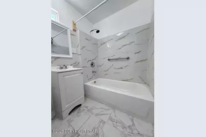  521 Sarah Street #1st floor, Stroudsburg, PA 18360 - Photo 14