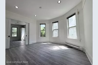  521 Sarah Street #1st floor, Stroudsburg, PA 18360 - Photo 24