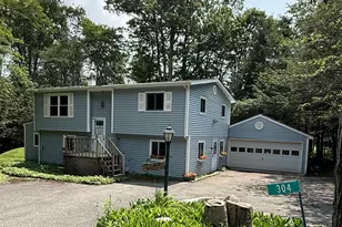 304 Leaf St, Tobyhanna, PA 18466 - Photo 6