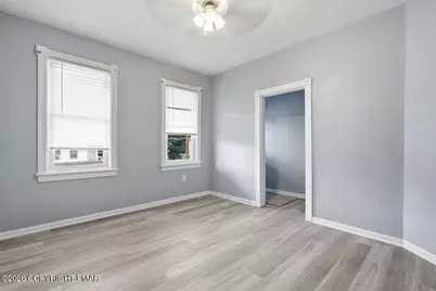  223 W High Street, Nesquehoning, PA 18240 - Photo 14