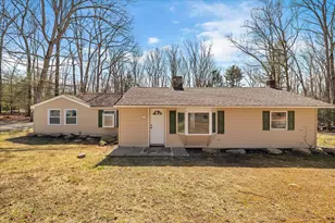 450 Wooddale Rd, East Stroudsburg, PA 18302 - Photo 2