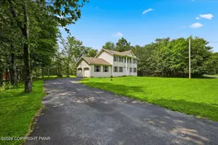 120 Keystone Ln, Tobyhanna, PA 18466 - Photo 2