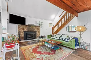 5218 Woodbridge Dr, Bushkill, PA 18324 - Photo 6