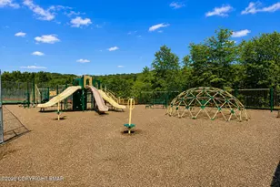5218 Woodbridge Dr, Bushkill, PA 18324 - Photo 48