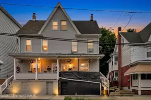 354 W Bertsch St, Lansford, PA 18232 - Photo 2
