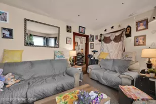 354 W Bertsch St, Lansford, PA 18232 - Photo 8