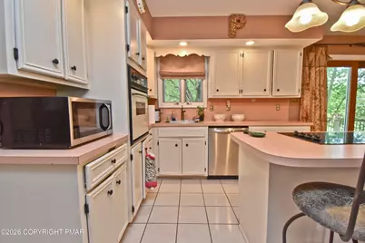  105 Kent Road, Stroudsburg, PA 18360 - Photo 6