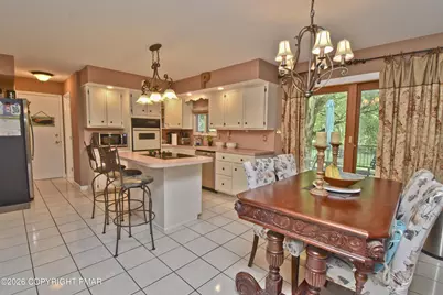  105 Kent Road, Stroudsburg, PA 18360 - Photo 2