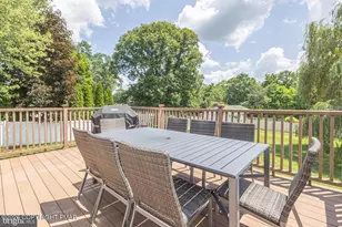 248 N 3rd St, Perkasie, PA 18944 - Photo 18