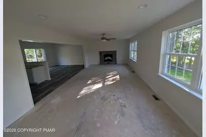  2025 Candlewood Lane, Blakeslee, PA 18610 - Photo 8