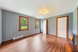253 Thomas Rd, Blakeslee, PA 18610 - Photo 10