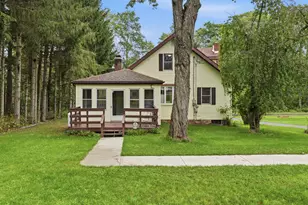 253 Thomas Rd, Blakeslee, PA 18610 - Photo 4