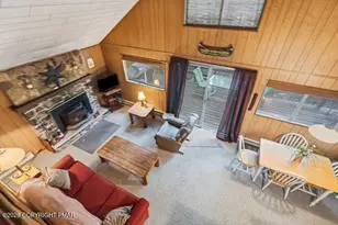 32 Mountain View Dr, Pocono Lake, PA 18347 - Photo 20