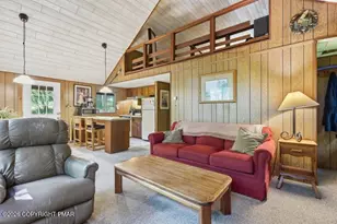 32 Mountain View Dr, Pocono Lake, PA 18347 - Photo 6