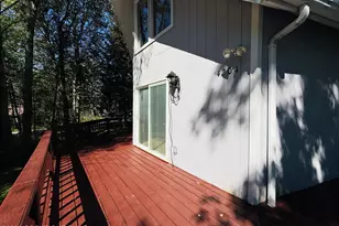 4204 Hickory Rd, Tobyhanna, PA 18466 - Photo 10
