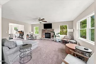 5515 Bridle Rd, Stroudsburg, PA 18360 - Photo 12