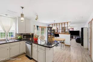 222 Martha Ln, Blakeslee, PA 18610 - Photo 8