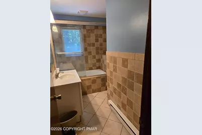  140 Kona Lane, Scotrun, PA 18355 - Photo 12