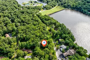 395 N Arrow Dr, Pocono Lake, PA 18347 - Photo 6
