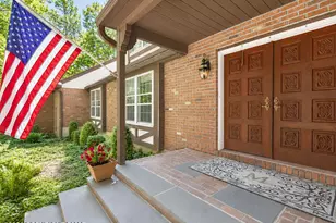 5333 Hickory Cir, Stroudsburg, PA 18360 - Photo 2